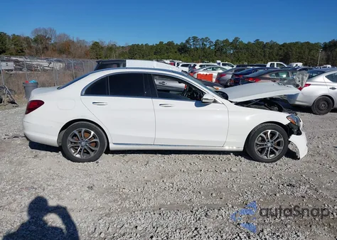 2016 Mercedes-Benz C 300 4Matic from USA, damaged, VIN 55SWF4KB4GU175151